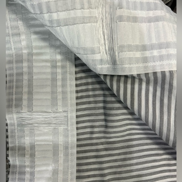 Pair of Handmade gray & white Lined Curtains - Picture 7 of 7